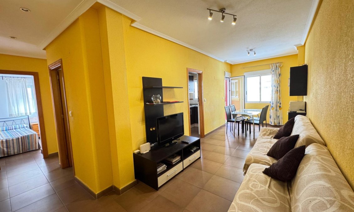 Resale - Apartment -
Torrevieja - Costa Blanca