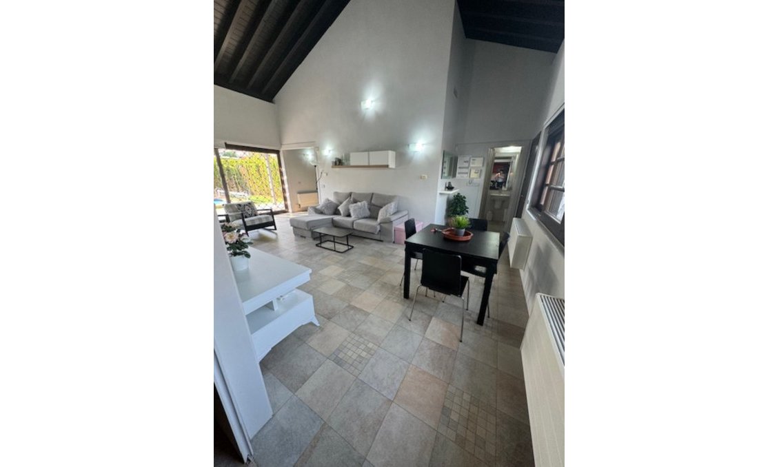 Resale - Villa -
Peraleja Golf - Inland