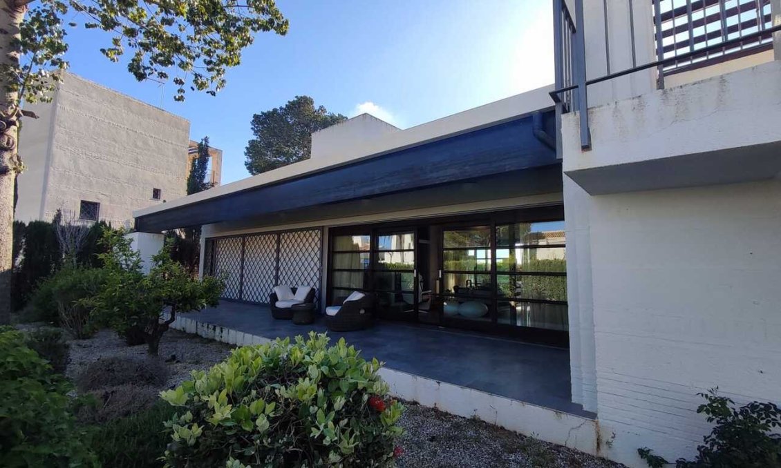 Resale - Villa -
Peraleja Golf - Inland