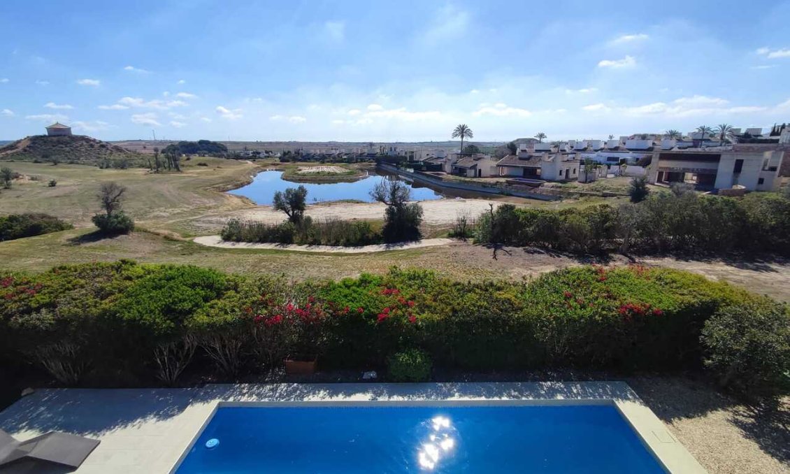 Resale - Villa -
Peraleja Golf - Inland