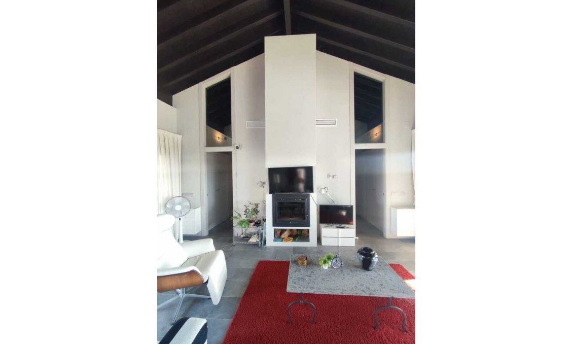 Resale - Villa -
Peraleja Golf - Inland
