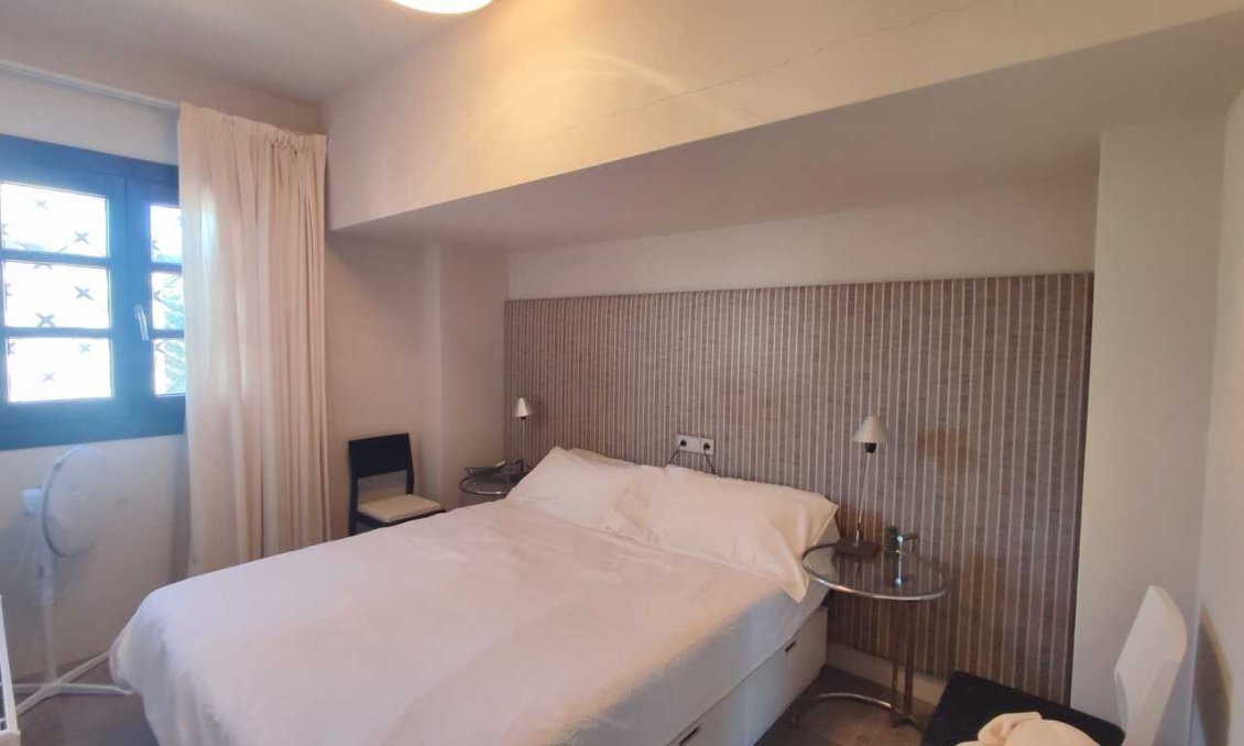 Resale - Villa -
Peraleja Golf - Inland