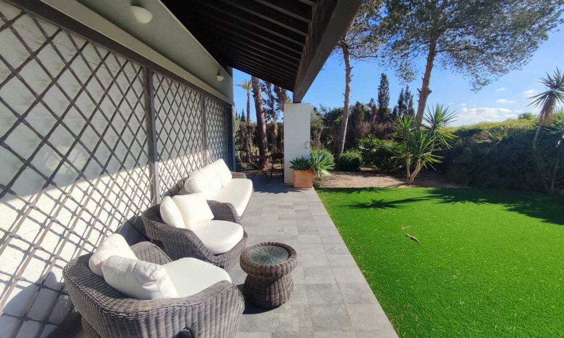 Resale - Villa -
Peraleja Golf - Inland