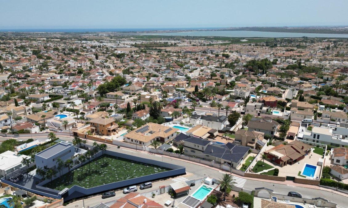 Neue Gebäude - Villa -
Ciudad Quesada