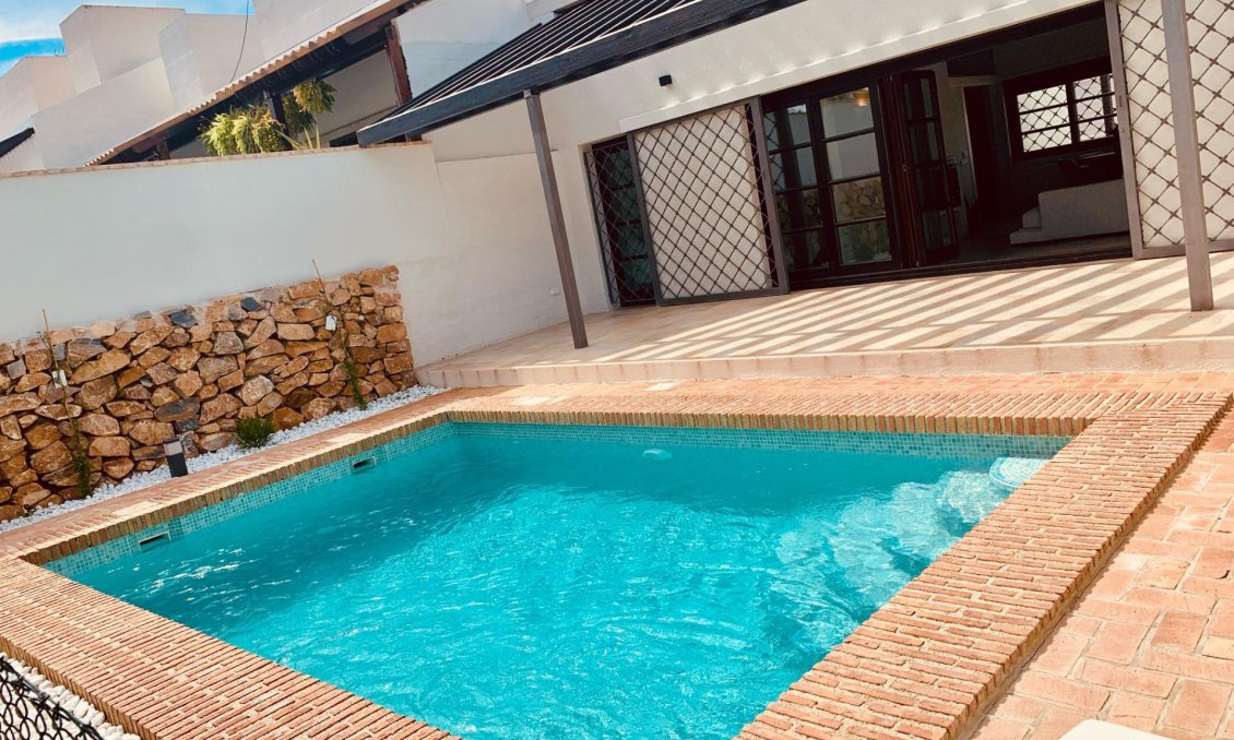 Neue Gebäude - Town House -
Sucina - Peraleja Golf