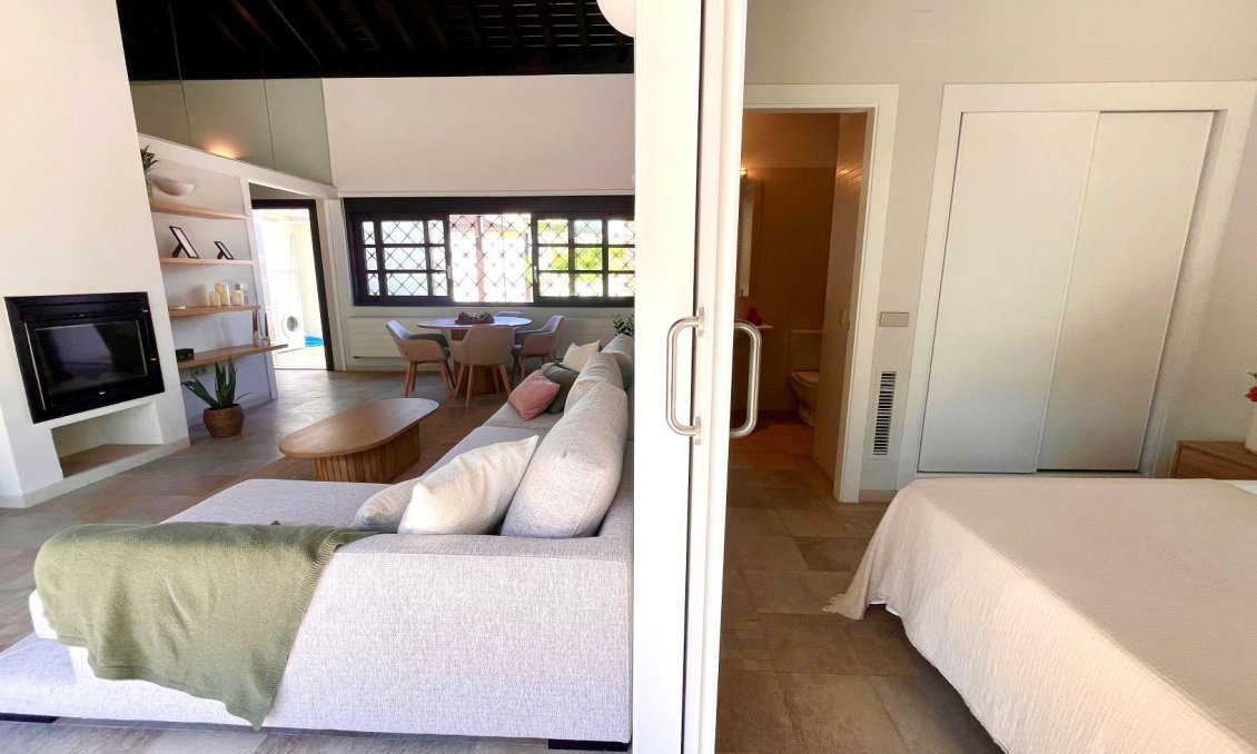 Neue Gebäude - Town House -
Sucina - Peraleja Golf