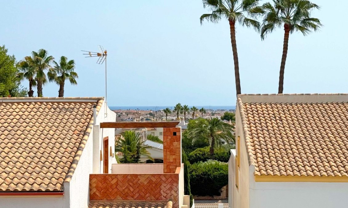 Használt Ingatlanok - Villa -
Orihuela Costa - Costa Blanca