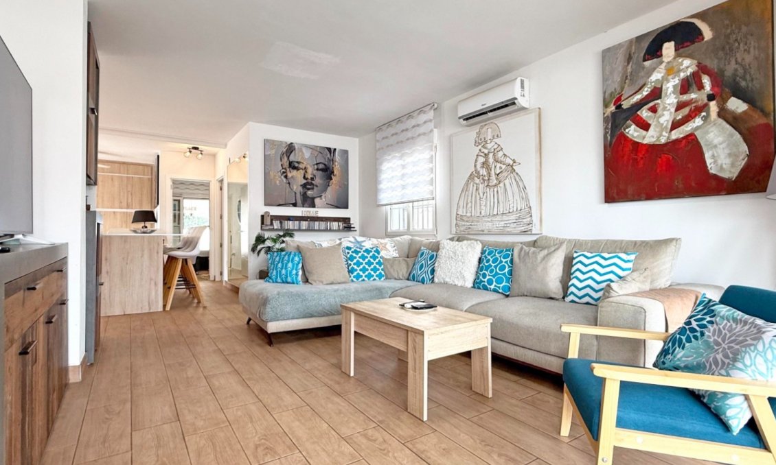 Használt Ingatlanok - Villa -
Orihuela Costa - Costa Blanca