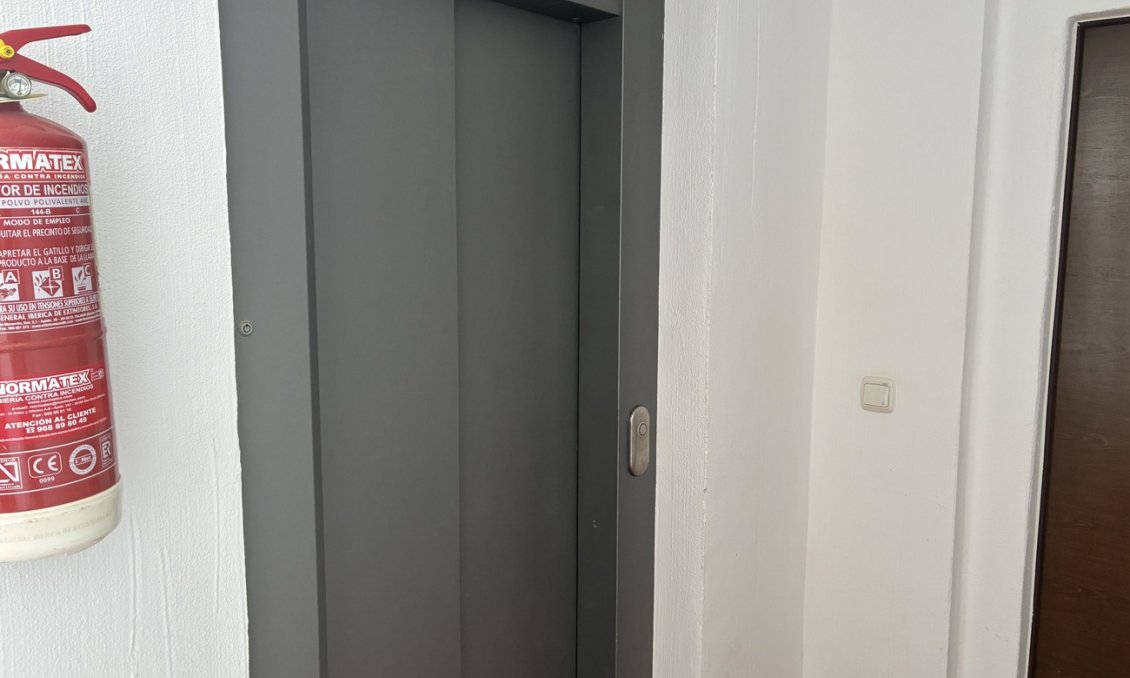 Resale - Apartment -
Terrazas de la Torre - Inland