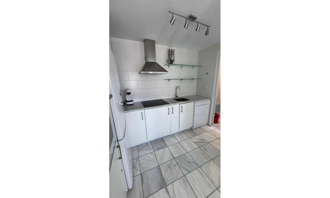 Wiederverkauf - Semi Detached -
Torrevieja - Costa Blanca