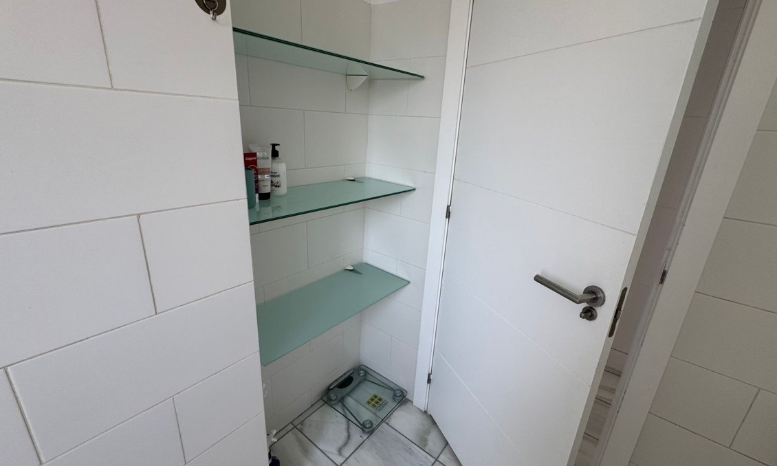 Wiederverkauf - Semi Detached -
Torrevieja - Costa Blanca