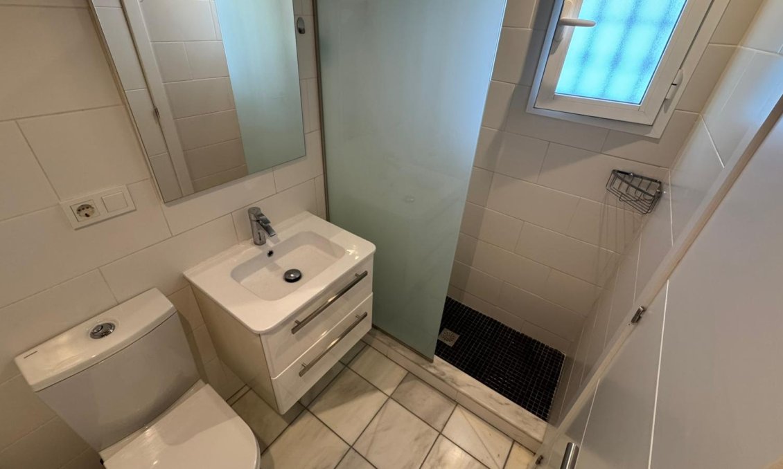 Wiederverkauf - Semi Detached -
Torrevieja - Costa Blanca