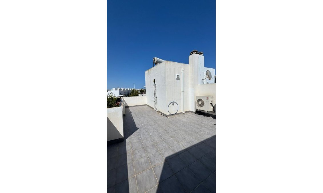 Wiederverkauf - Semi Detached -
Torrevieja - Costa Blanca