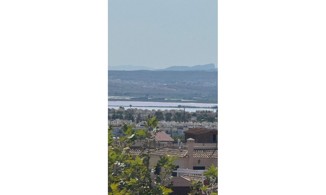 Wiederverkauf - Semi Detached -
Torrevieja - Costa Blanca