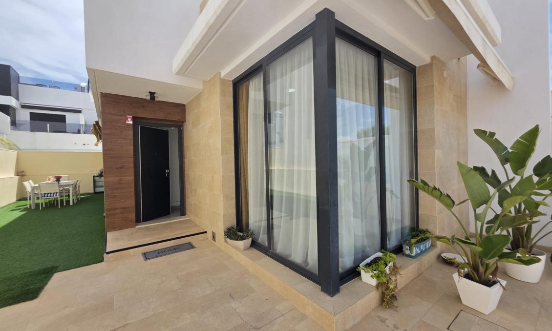 Wiederverkauf - Semi Detached -
San Pedro del Pinatar - Villa Alegría