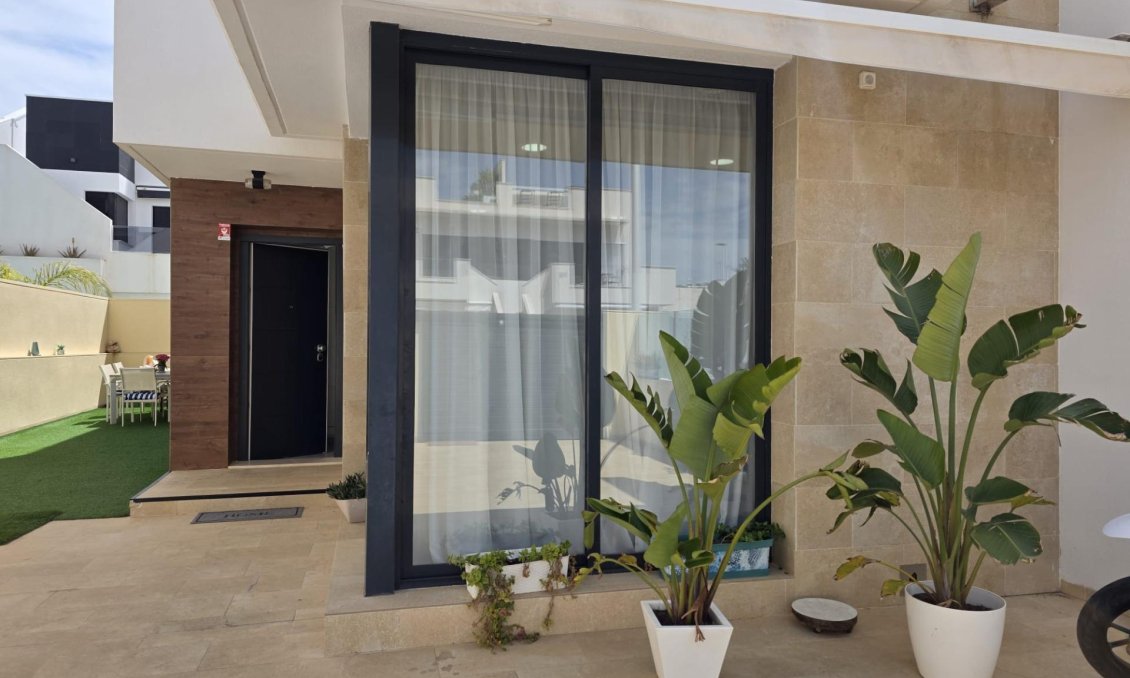 Wiederverkauf - Semi Detached -
San Pedro del Pinatar - Villa Alegría