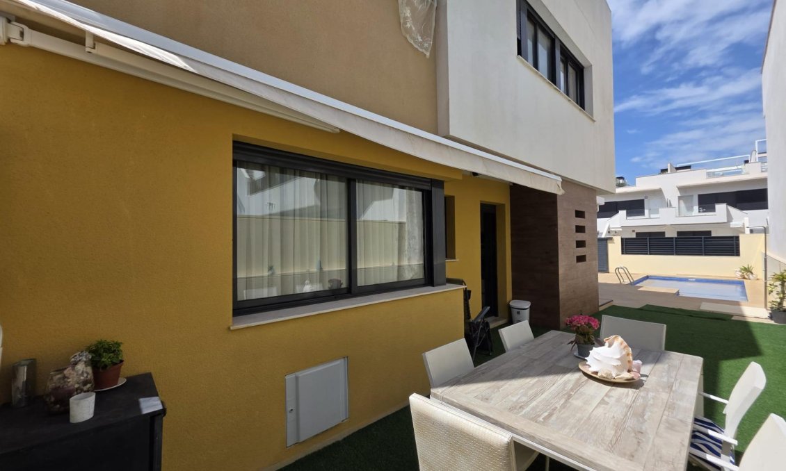 Wiederverkauf - Semi Detached -
San Pedro del Pinatar - Villa Alegría