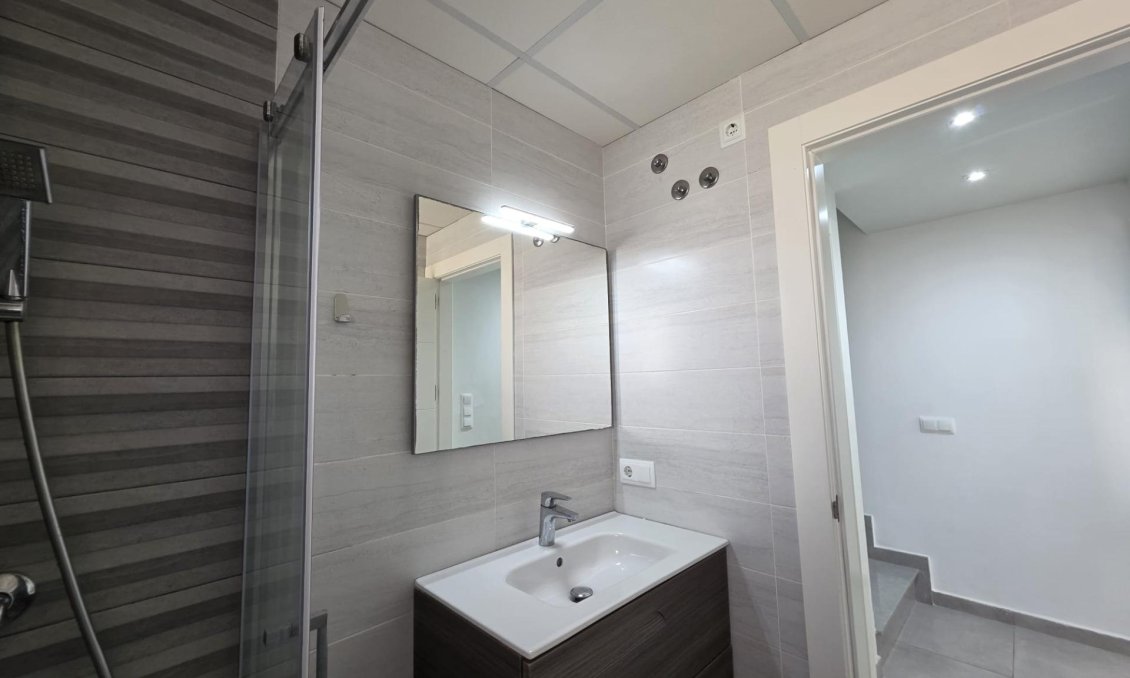 Wiederverkauf - Semi Detached -
San Pedro del Pinatar - Villa Alegría