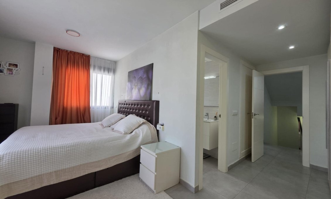 Wiederverkauf - Semi Detached -
San Pedro del Pinatar - Villa Alegría