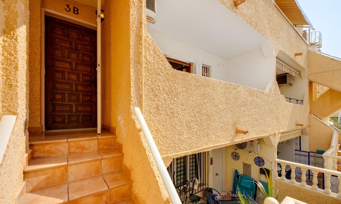 Resale - Apartment -
Torrevieja - La Mata