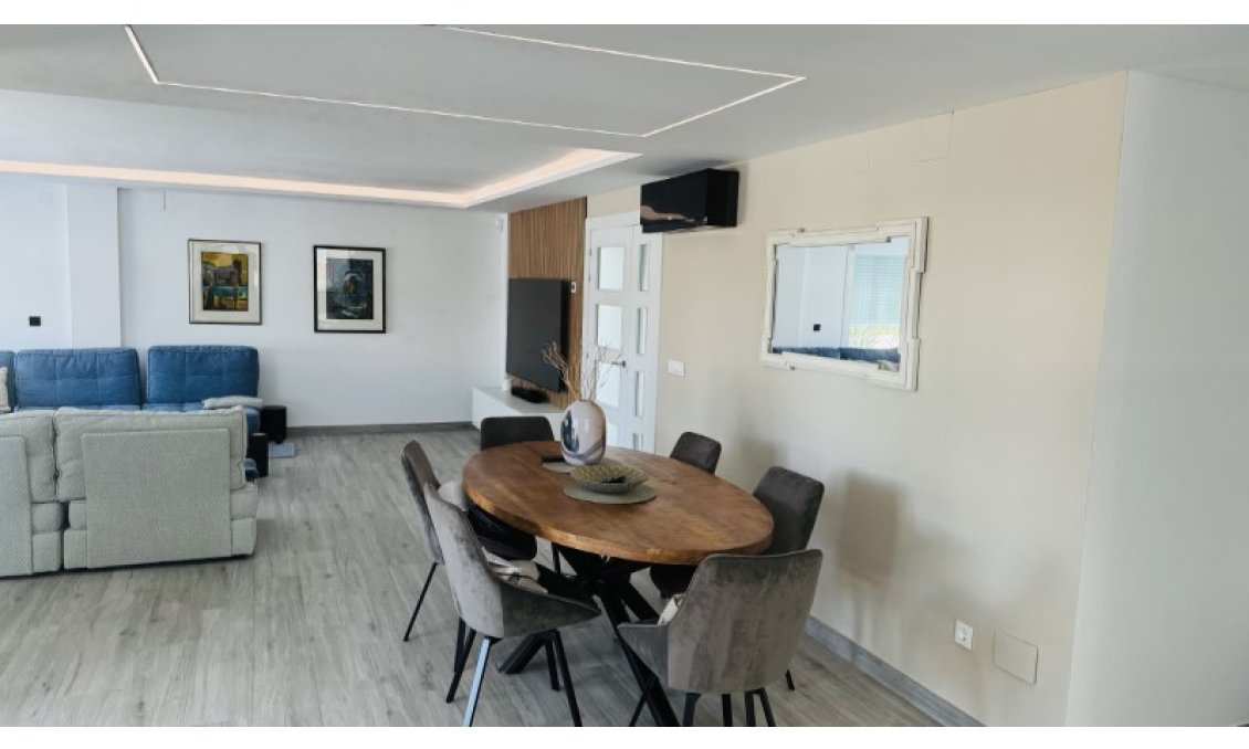 Használt Ingatlanok - Villa -
Alfas del Pí - Costa Blanca