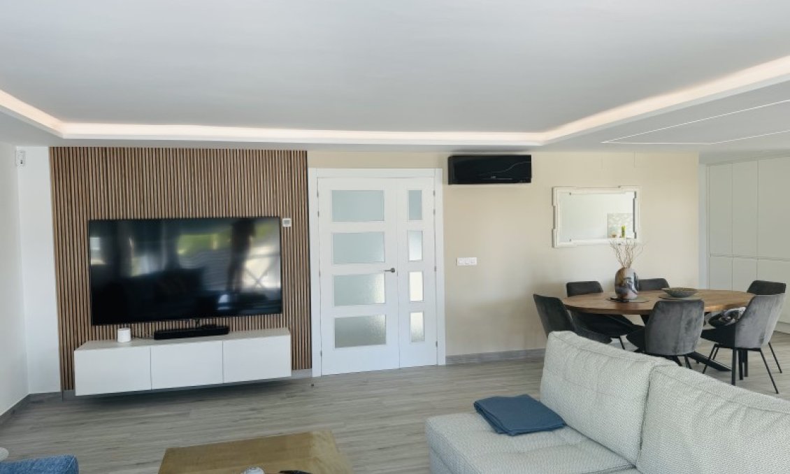 Használt Ingatlanok - Villa -
Alfas del Pí - Costa Blanca