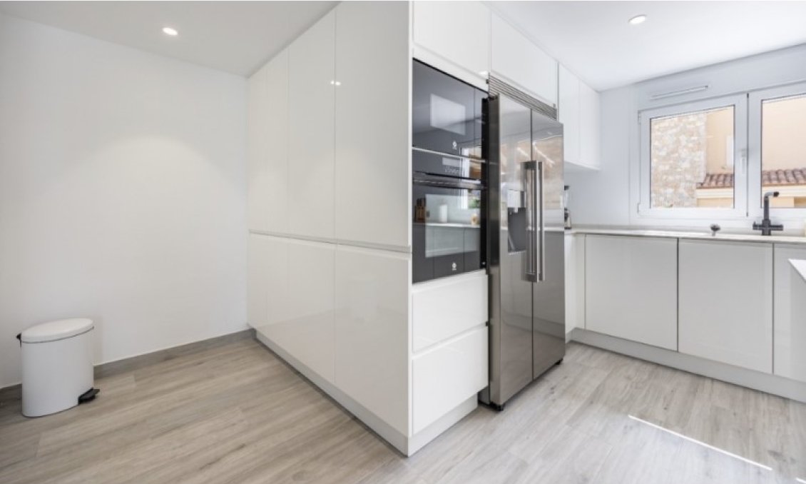 Használt Ingatlanok - Villa -
Alfas del Pí - Costa Blanca