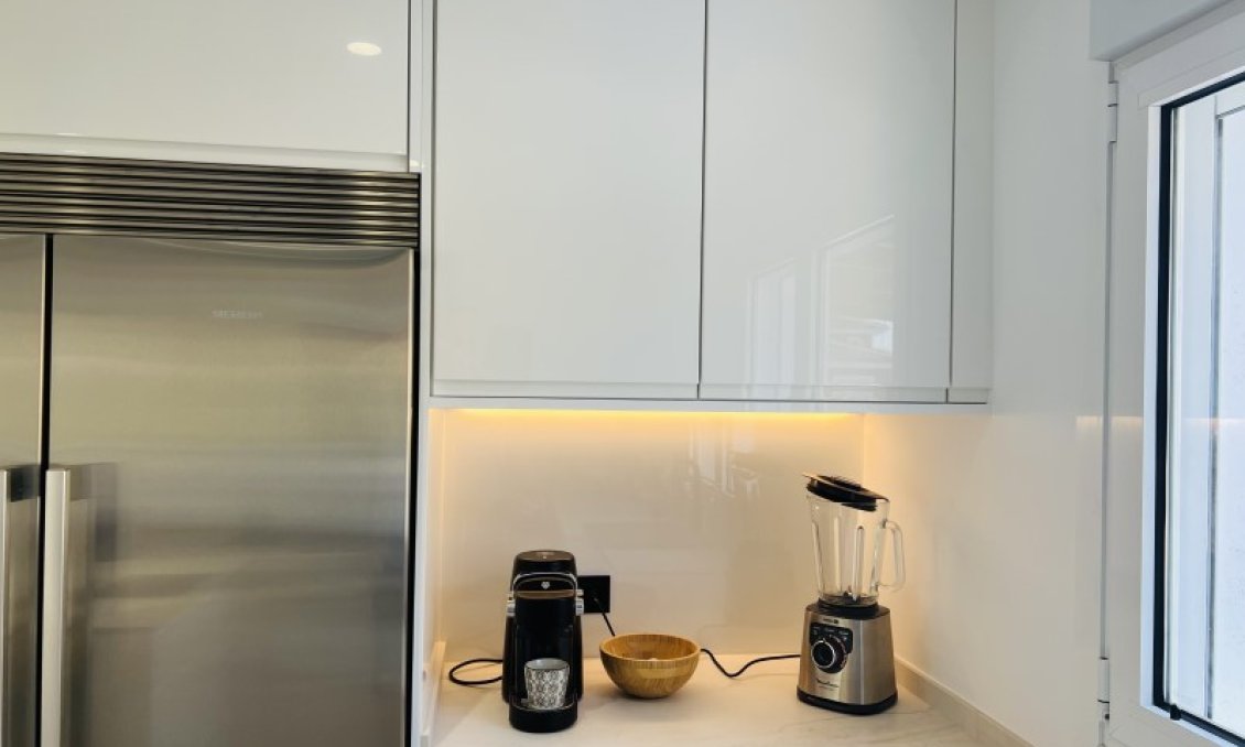 Használt Ingatlanok - Villa -
Alfas del Pí - Costa Blanca