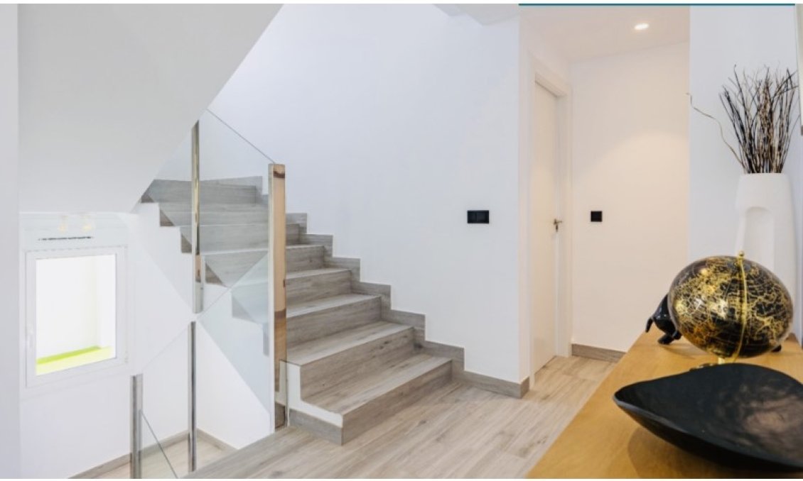 Használt Ingatlanok - Villa -
Alfas del Pí - Costa Blanca