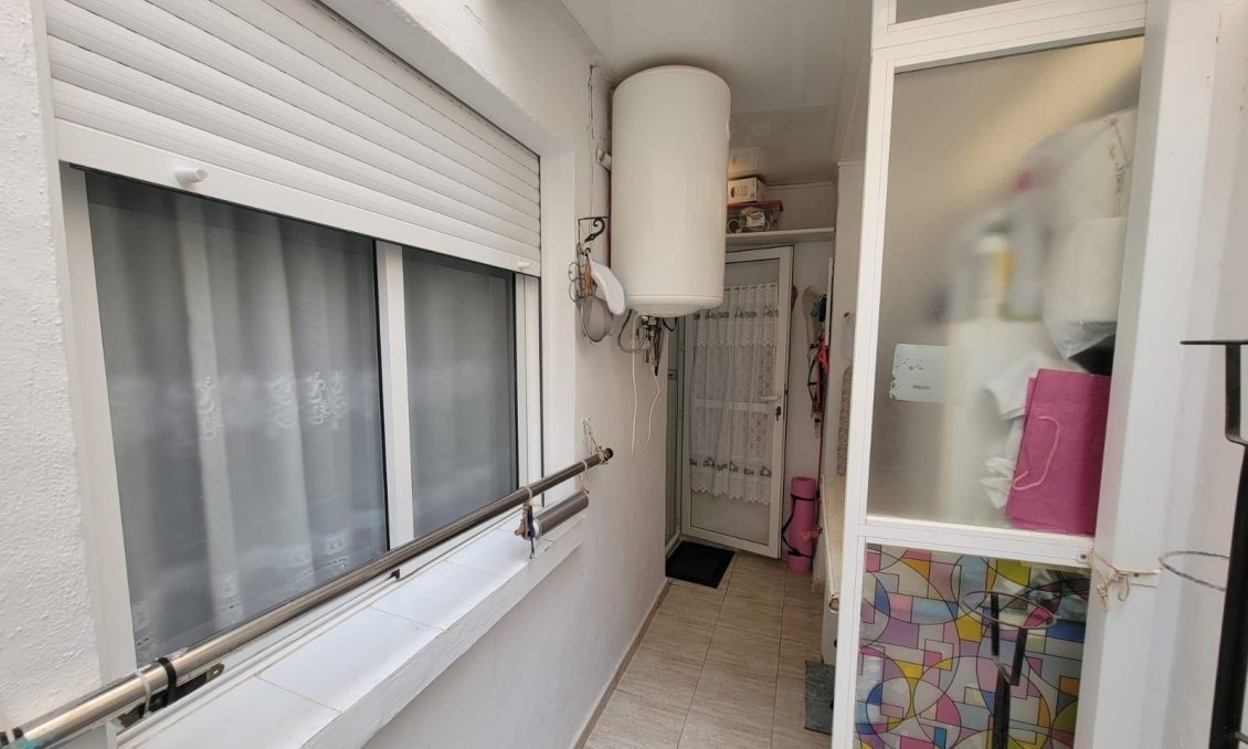 Resale - Apartment -
Torrevieja - Playa del Cura