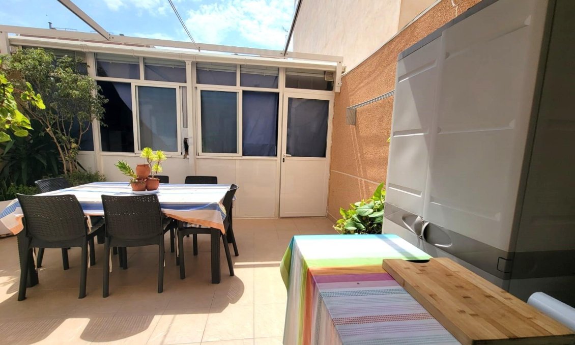 Resale - Apartment -
Torrevieja - Playa del Cura