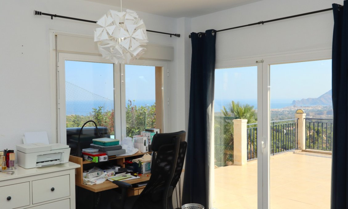 Wiederverkauf - Villa -
Altea - Costa Blanca