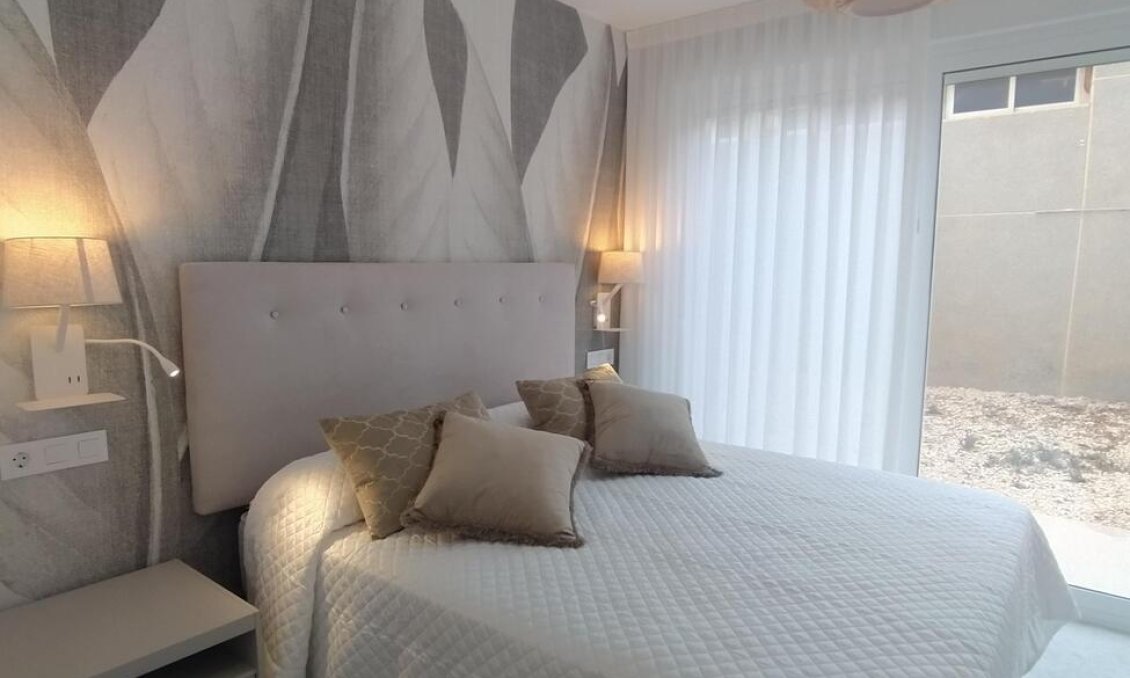 Resale - Apartment -
Torrevieja - Torreblanca