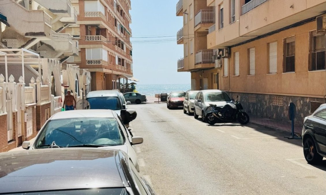 Wiederverkauf - Wohnung -
La Mata - Costa Blanca