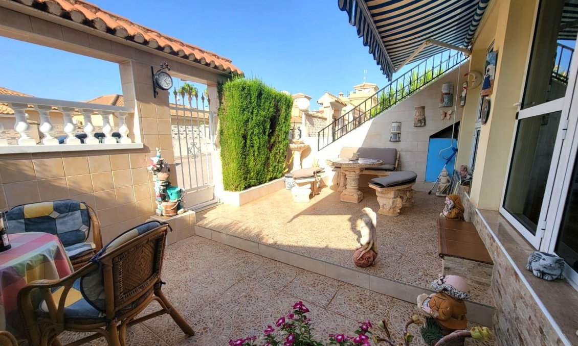 Resale - Bungalow -
Torrevieja - Los Frutales