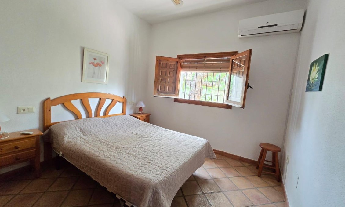 Resale - Villa -
Orihuela Costa - Cabo Roig