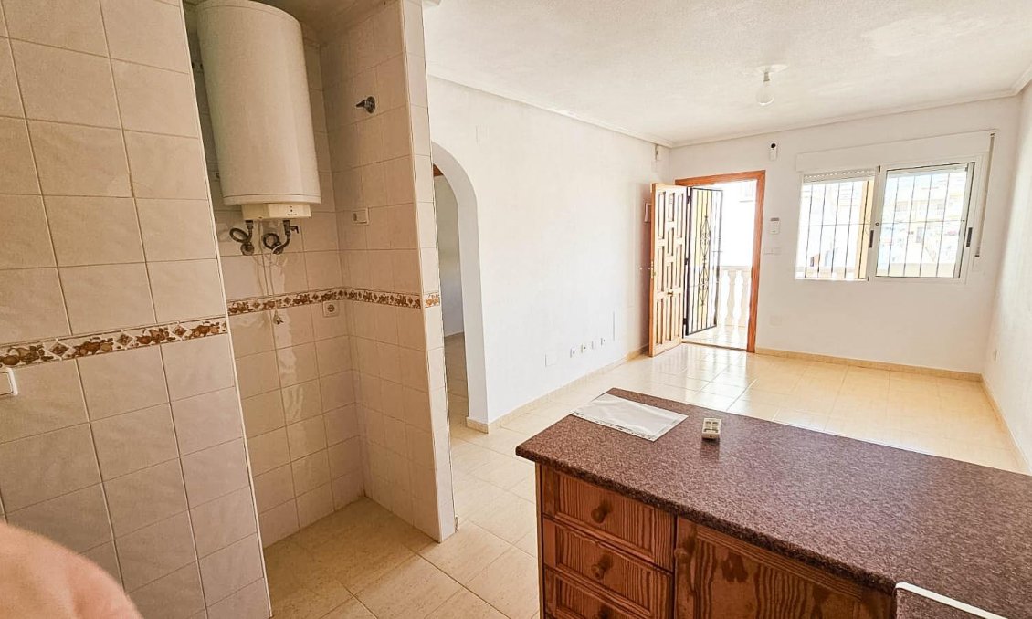 Wiederverkauf - Wohnung -
Orihuela Costa - La Florida