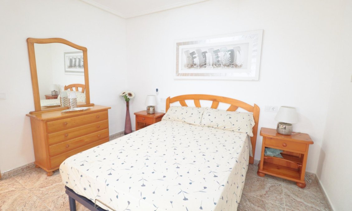 Wiederverkauf - Wohnung -
Torrevieja - Acequion