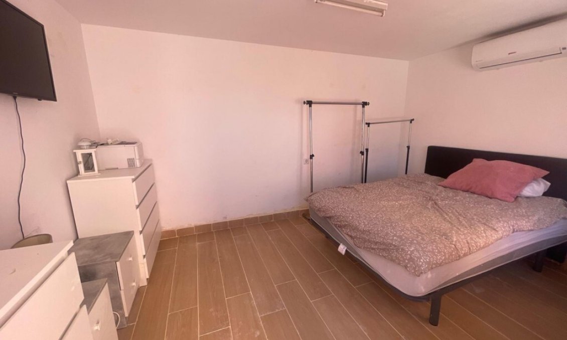 Wiederverkauf - Villa -
Playa Flamenca - Costa Blanca