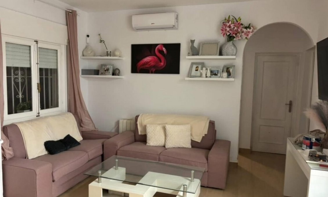 Wiederverkauf - Villa -
Playa Flamenca - Costa Blanca