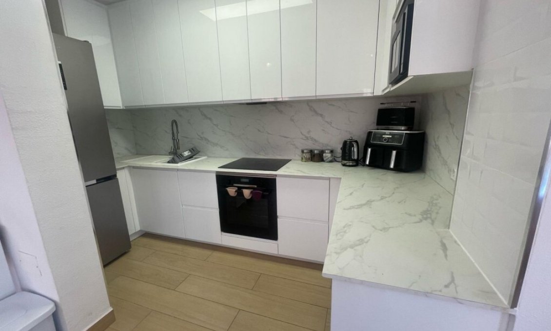 Wiederverkauf - Villa -
Playa Flamenca - Costa Blanca