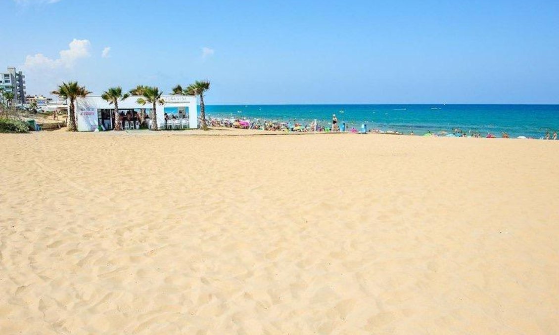 Resale - Apartment -
Torrevieja - Cabo Cervera