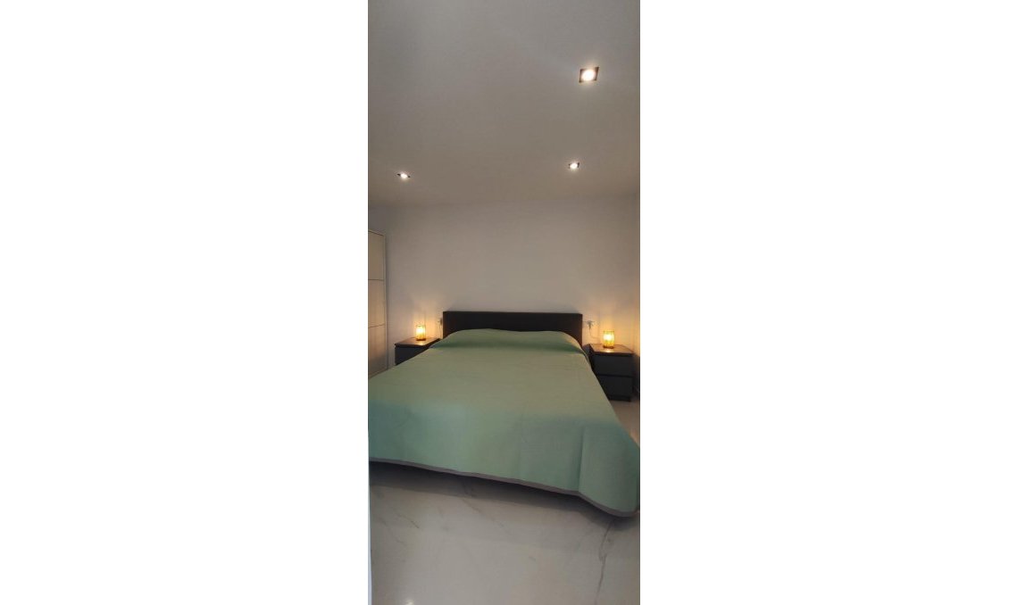 Resale - Apartment -
Torrevieja - Cabo Cervera