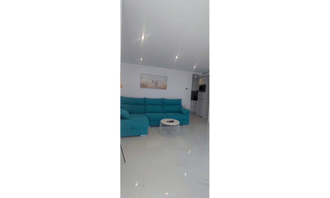 Resale - Apartment -
Torrevieja - Cabo Cervera