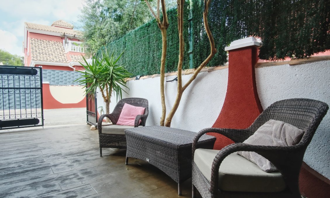 Használt Ingatlanok - Ikerház -
Orihuela Costa - Costa Blanca