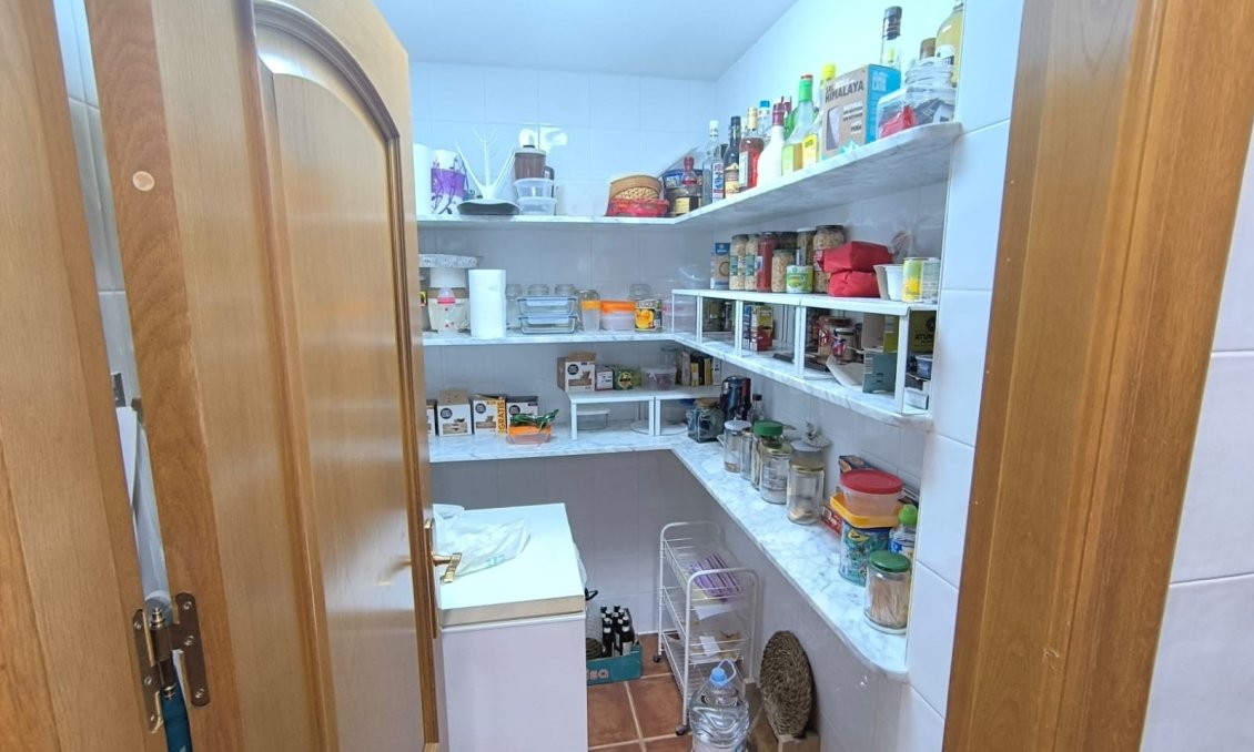 Wiederverkauf - Villa -
Yecla - Inland