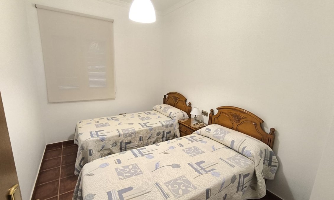 Wiederverkauf - Villa -
Yecla - Inland