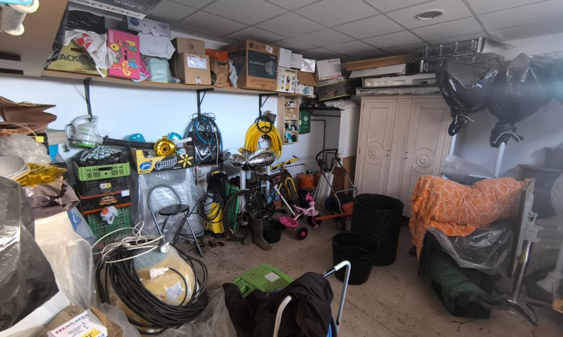 Wiederverkauf - Villa -
Yecla - Inland