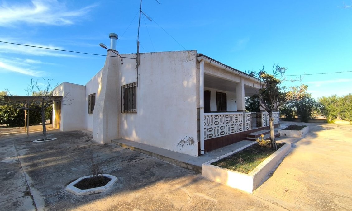 Revente - Villa -
Yecla - Inland