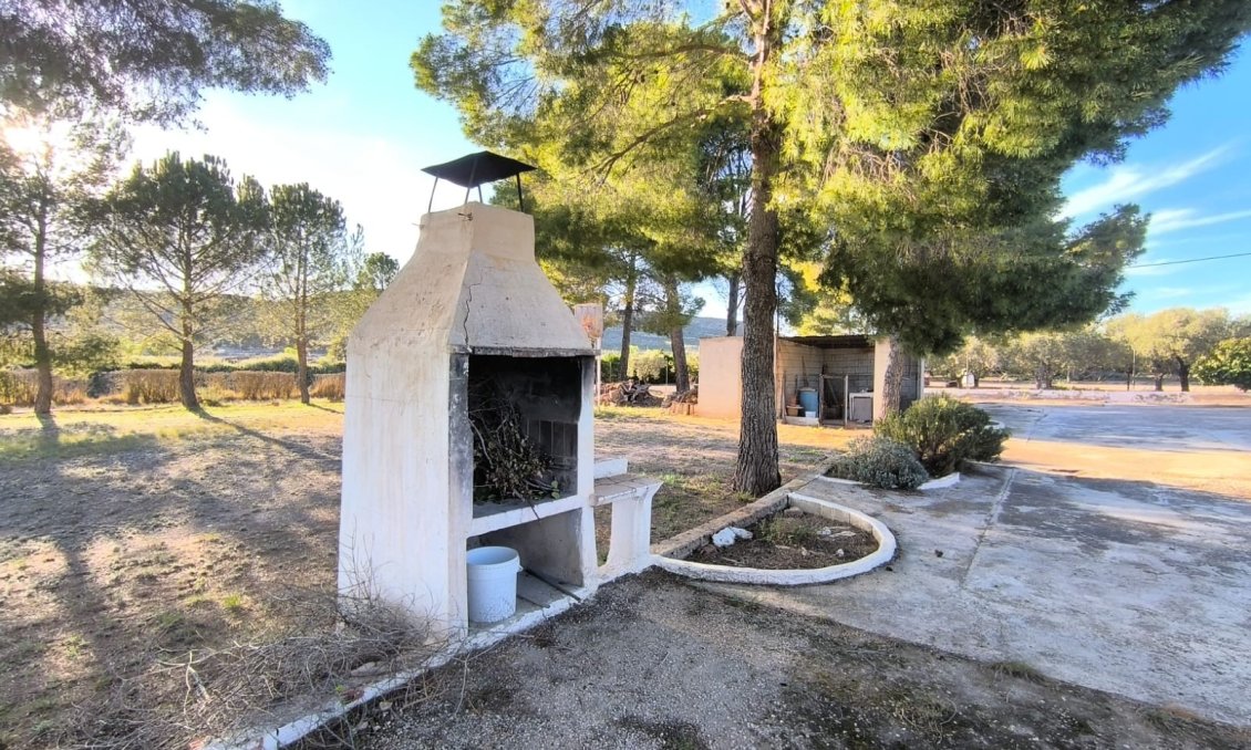 Revente - Villa -
Yecla - Inland